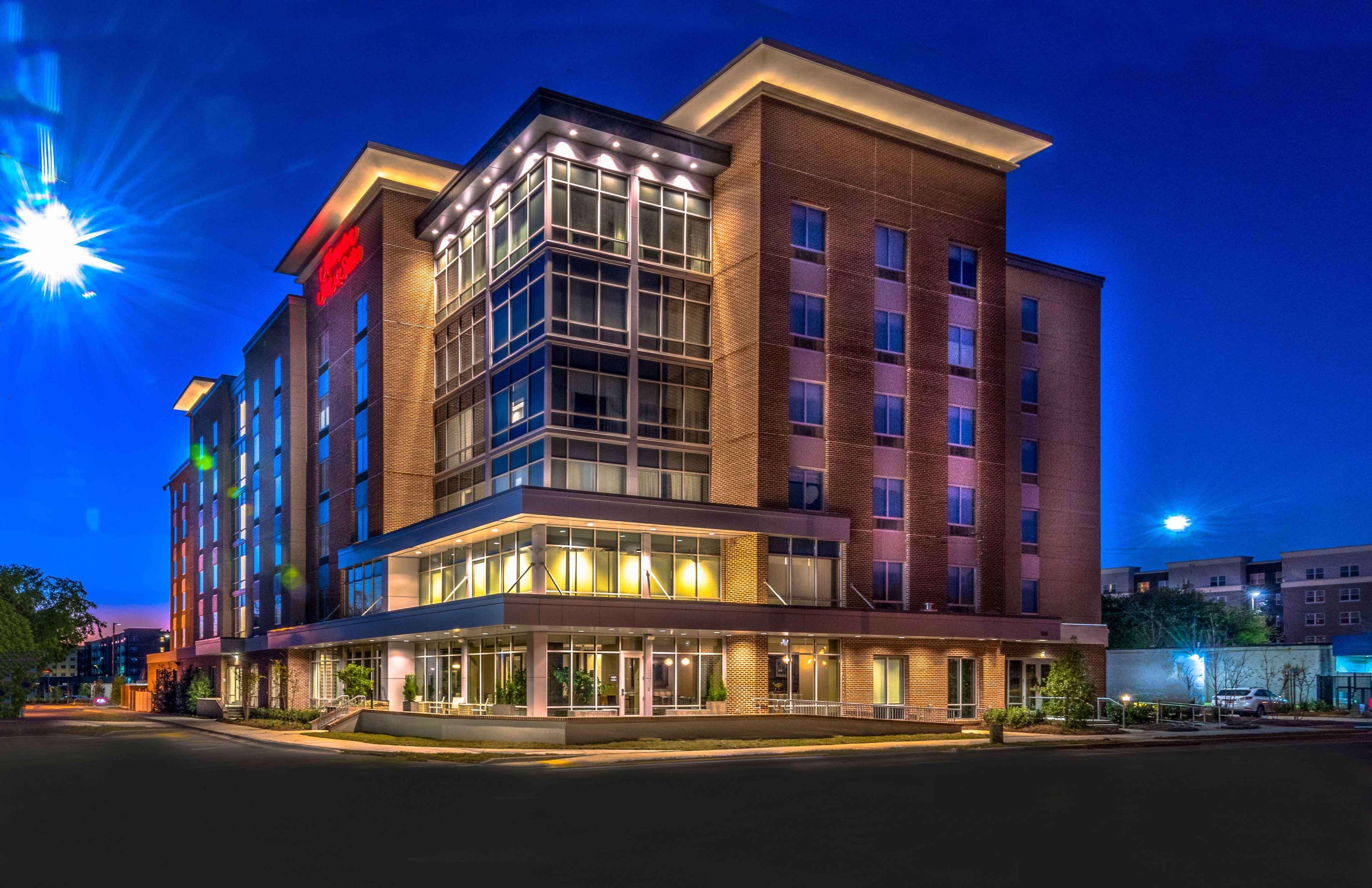Hampton Inn & Suites Tallahassee Capitol-University Exterior photo
